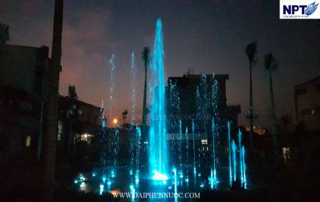 Đài phun nước tại cạn tại công viên Bình Sơn - Quảng Ngãi