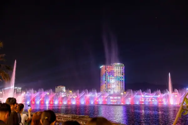 Nhạc nước Halo Bay Show rực sáng Tết Nguyên Đán 2026: Hành trình cảm xúc từ công trình xác lập 3 kỷ lục Việt Nam