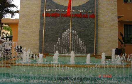 Đài phun nước tại Bưu Điện TP Hà Nội