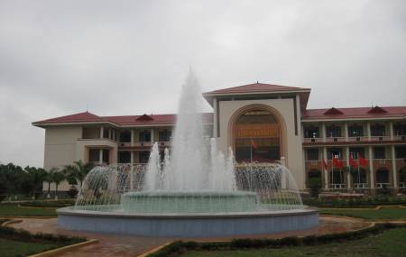 Đài phun nước tại Sư Đoàn 325