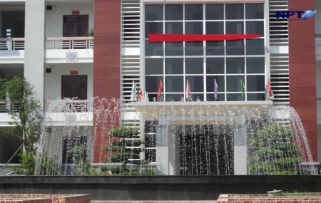 Đài phun nước tại UBND tỉnh Duy Tiên - Hà Nam