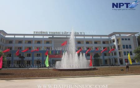 Đài phun nước tại trường trung cấp Quân Y - I