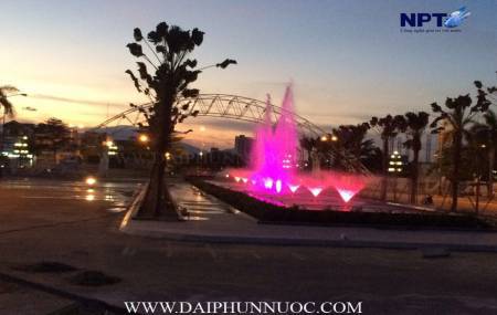 Đài phun nước tại Trung Tâm Báo Chí Quốc Tế Apec 2017 - Đà Nẵng