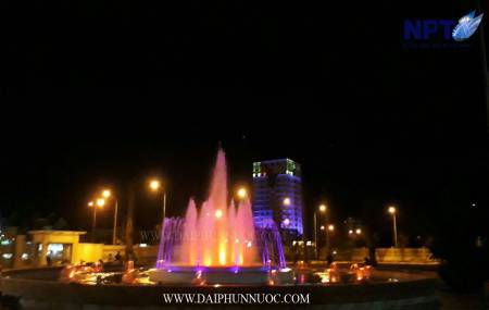Đài phun nước tại Tỉnh Ủy Quảng Bình