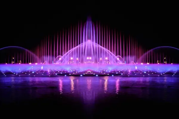 “Thỏi nam châm” truyền thông: Biến mỗi đêm diễn Nhạc nước Laser thành một chiến dịch viral toàn cầu