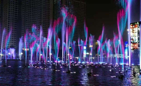 Thuật Phong Thủy trong BĐS: Tại Sao Nhạc Nước Là Chìa Khóa Khơi Nguồn Thịnh Vượng? (Phần 1)