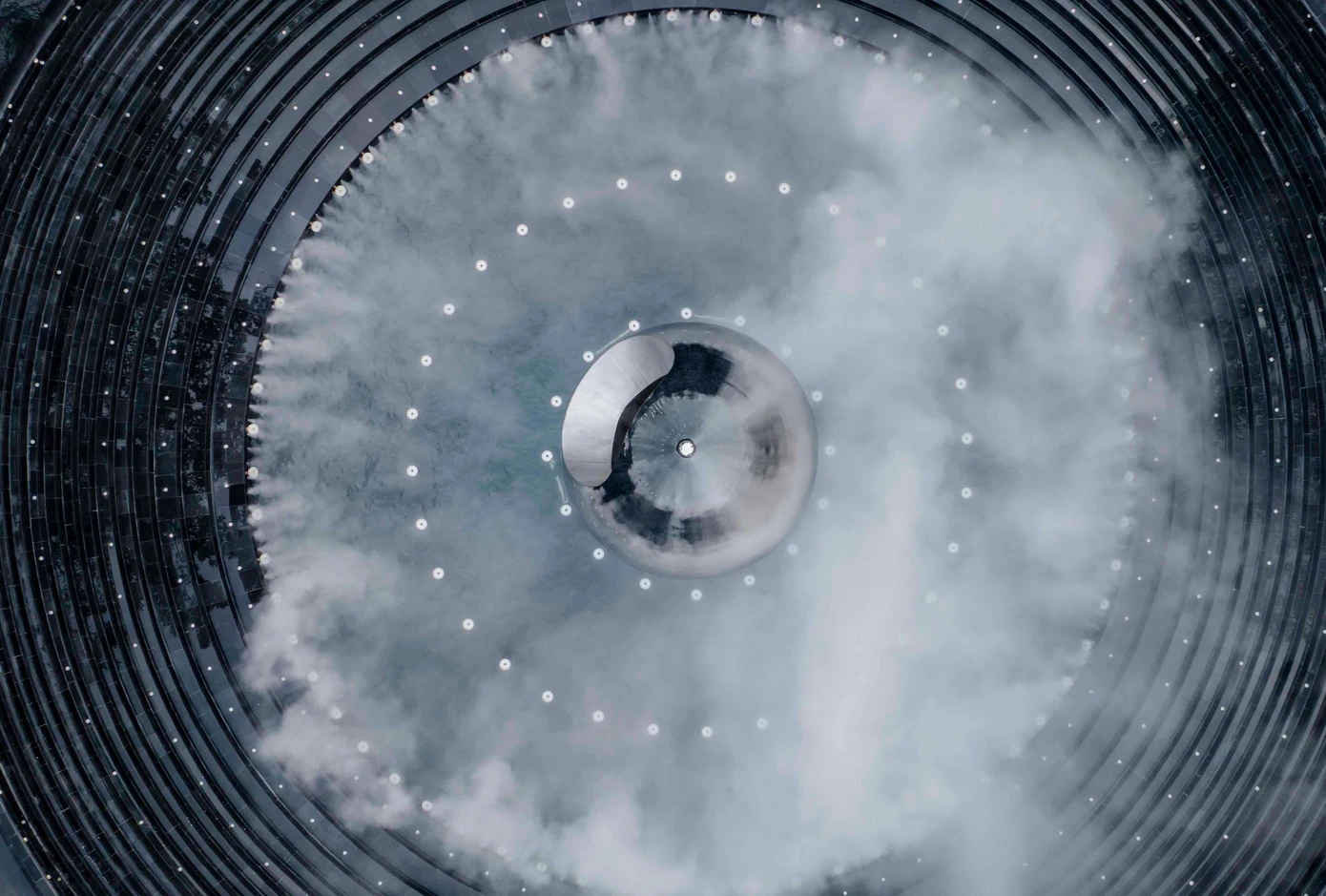 Khánh thành hệ thống nhạc nước Đài tưởng niệm nạn nhân COVID-19 TP.HCM