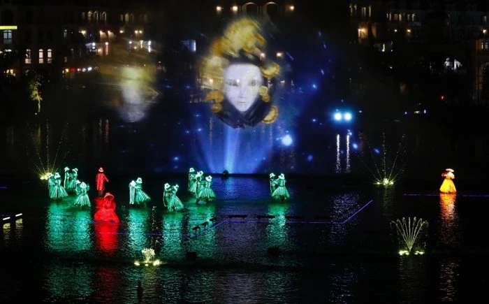 Đầu tư nhạc nước thực cảnh thắp sáng dự án