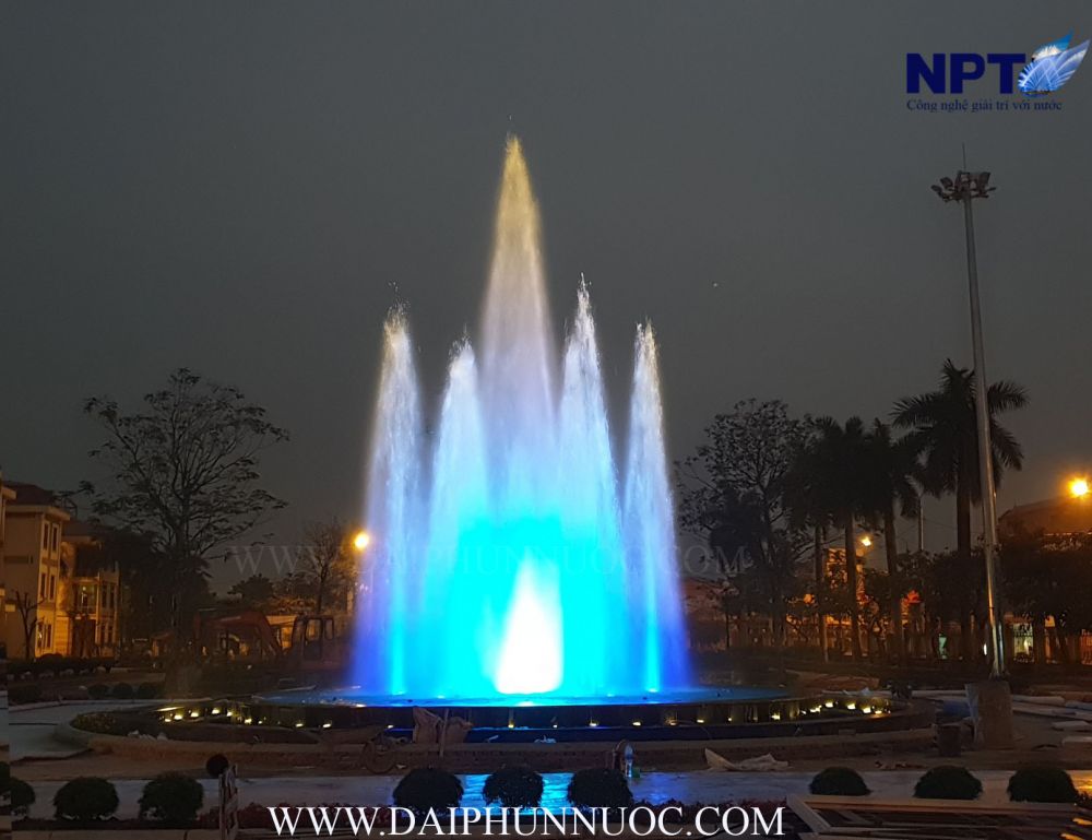 Đài phun nước hoạt động ban đêm – Kinh Môn