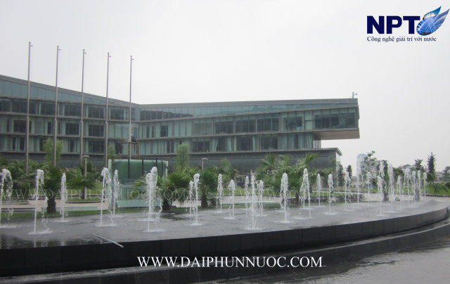 Đài phun nước tại khách sạn JW Marriott Hà Nội
