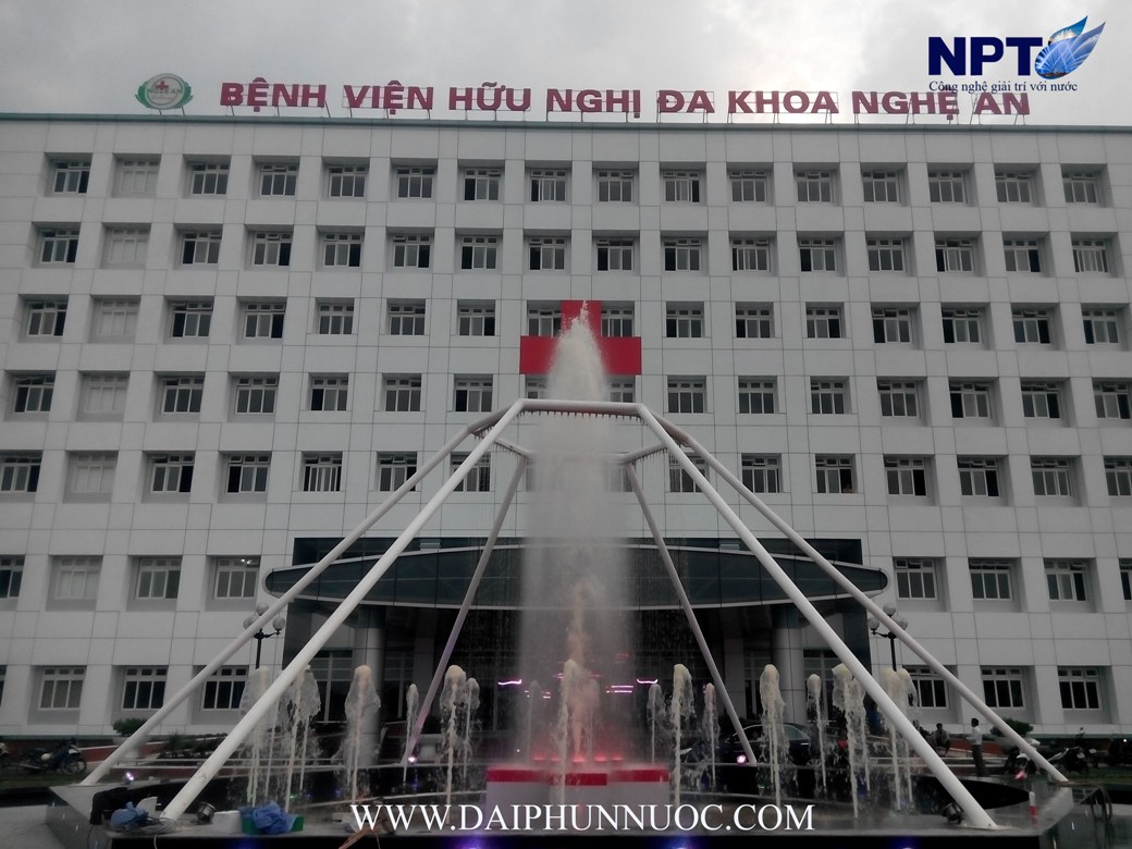 Đài phun nước tại Bệnh viện Hữu Nghị Nghệ An - nhìn chính diện