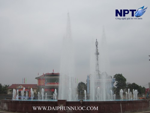 Đài phun nước Sông Công Thái Nguyên góc toàn cảnh