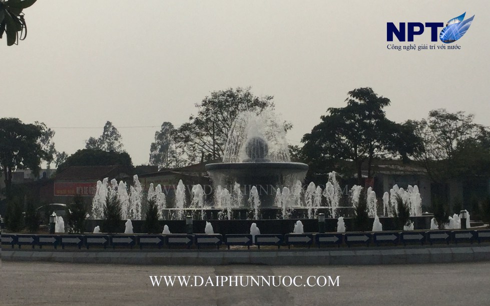 Công trình đài phun nước Gia Bình – Bắc Ninh nhìn từ xa ban đêm