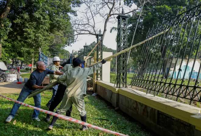 Dỡ bỏ hàng rào Công viên Thống Nhất mở ra không gian đô thị mới